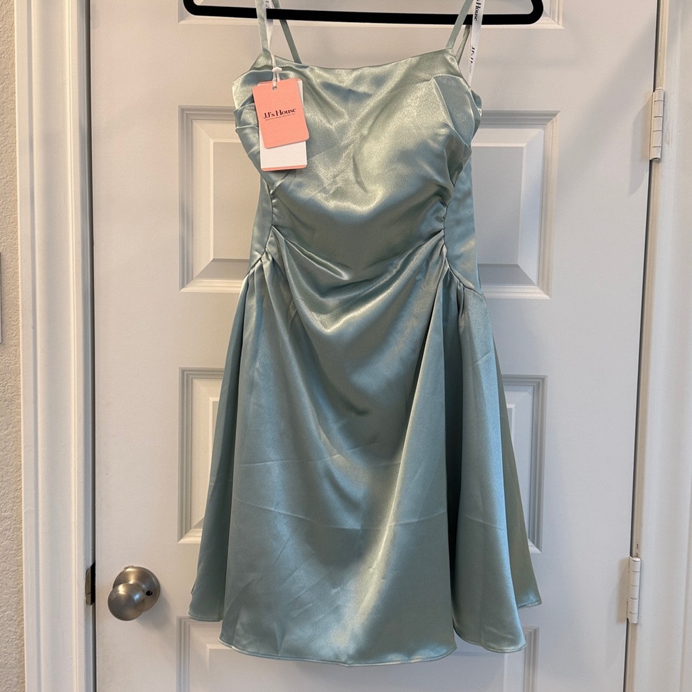 JJ’s house A-line Square Short Stretch Satin Homecoming Dress With Pleated 0 NWT
